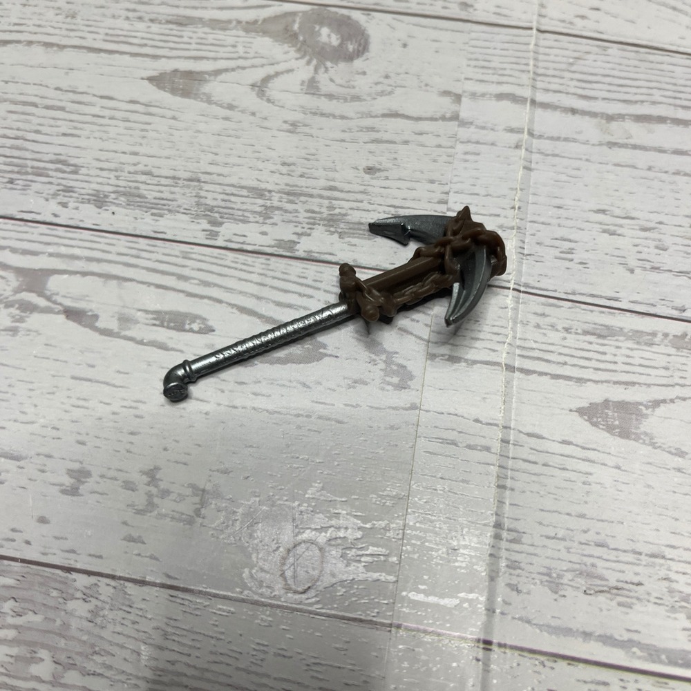 Fortnite Forebearer Pickaxe Accessory Silver Loot - Picture 2 of 4